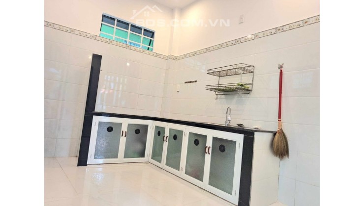 Bán Nhanh Trả NỢ, Nhà Trần Cao Vân, Đà Nẵng, 2 Tầng ,50m2, Nhỉnh 2 tỷ